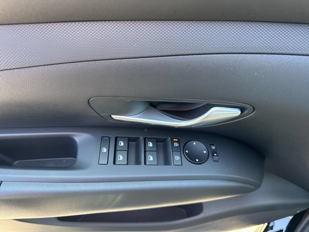 New 2026 Hyundai Tucson Blue SE AWD/4WD image 8