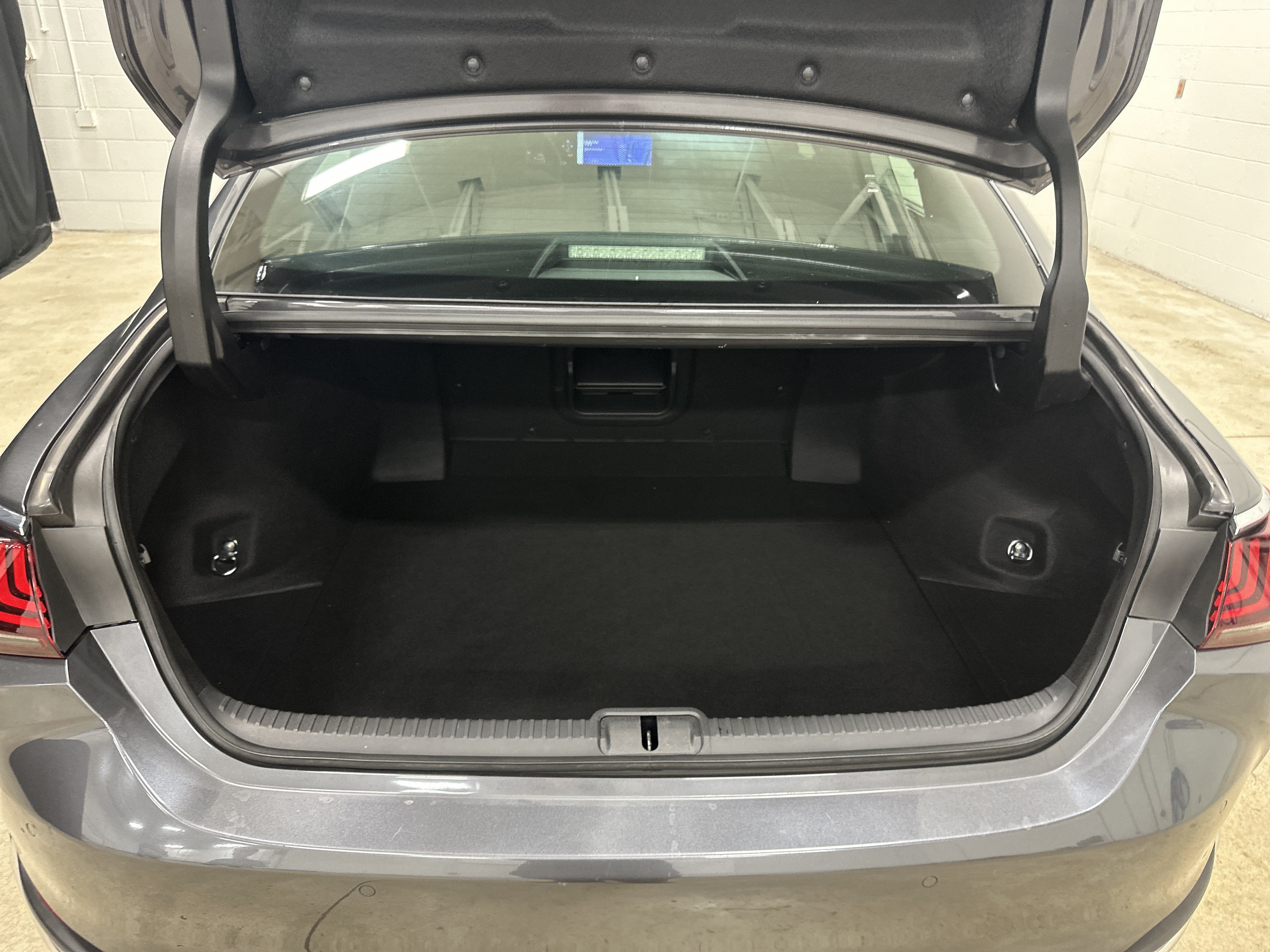 Certified 2024 Lexus ES 300h Ultra Luxury w/ Accessory Package (Z1) FWD image 32