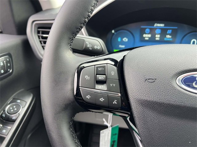 New 2026 Ford Escape SE w/ PHEV Premium Package image 16