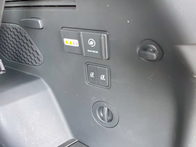 Used 2024 Kia EV9 Land AWD/4WD image 15