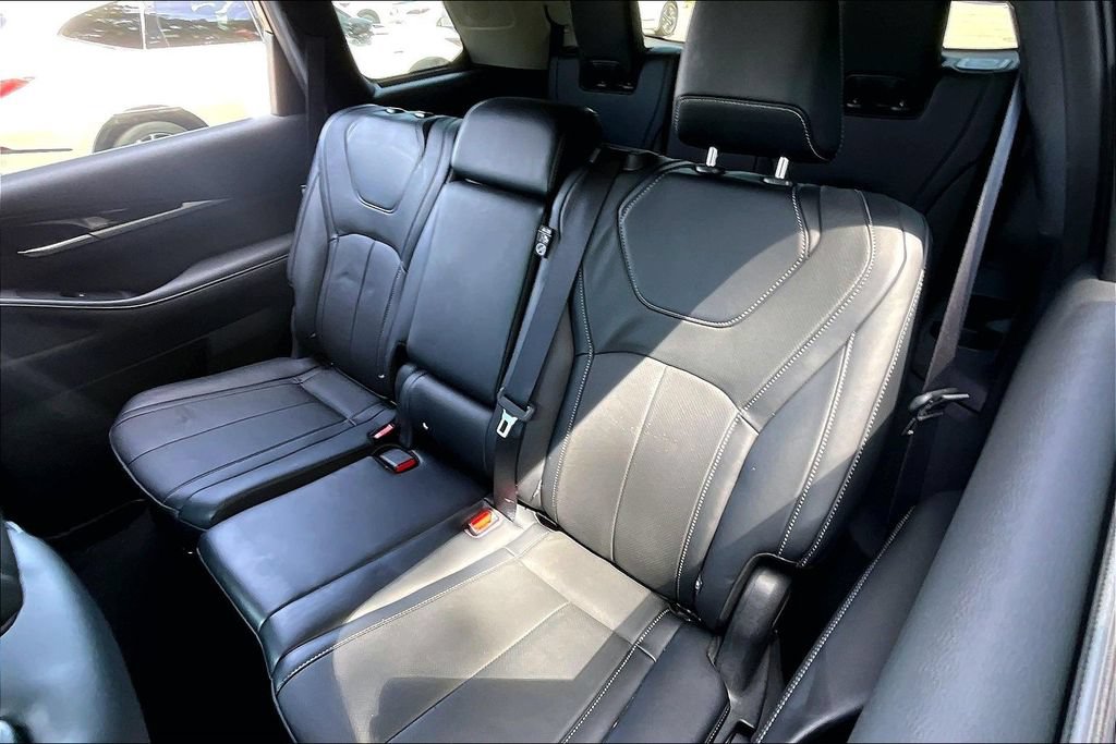 Used 2023 INFINITI QX60 Pure AWD/4WD image 37