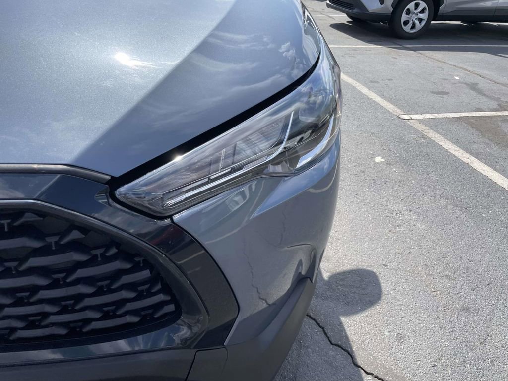 Used 2024 Toyota Corolla Cross LE image 13