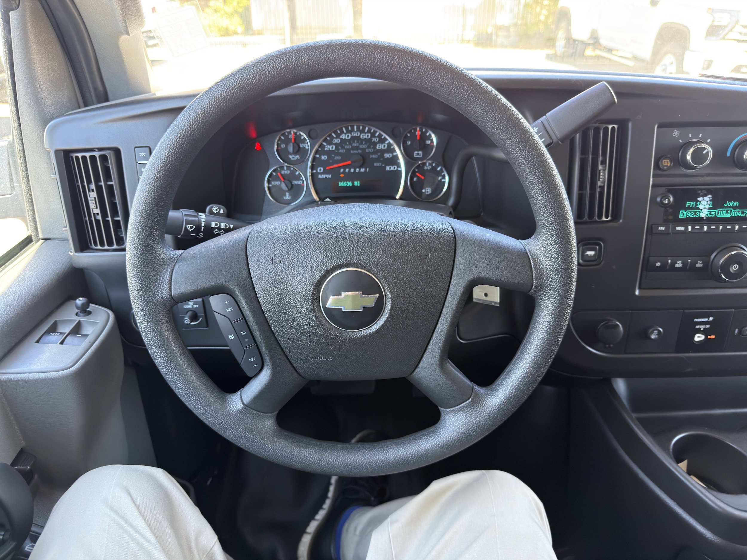 Used 2024 Chevrolet Express 2500 w/ Driver Convenience Package RWD image 28