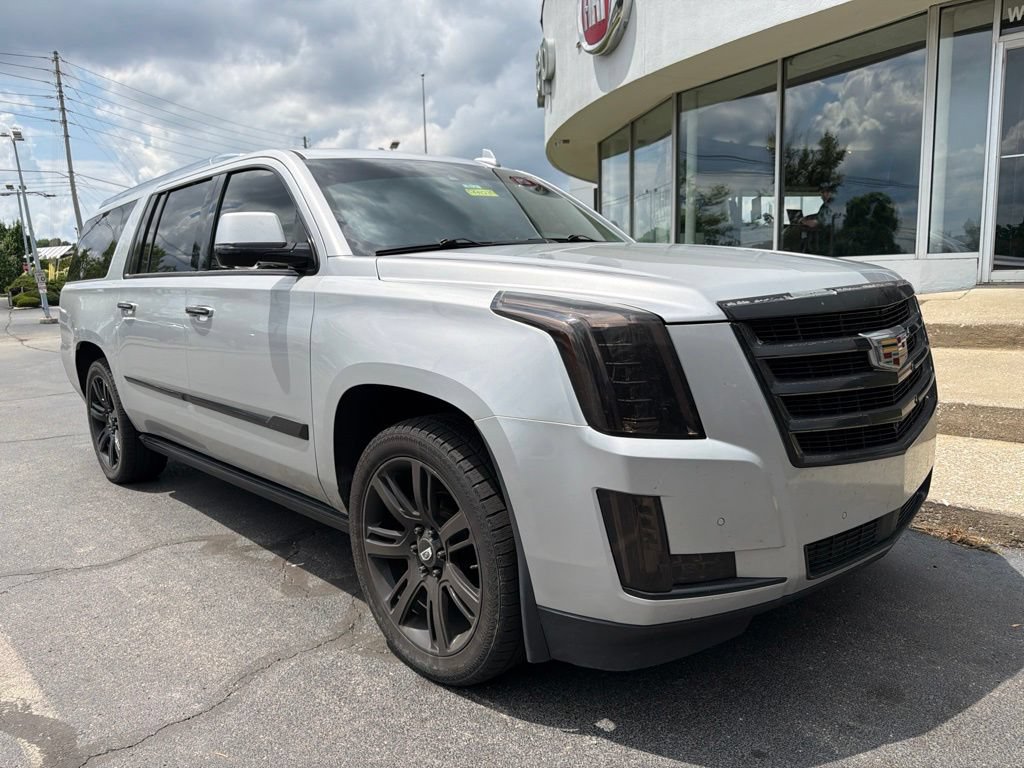 Used 2016 Cadillac Escalade ESV Premium AWD/4WD image 18