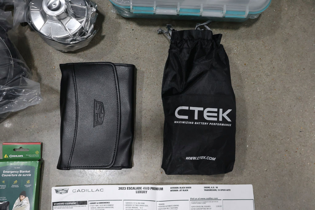 Used 2023 Cadillac Escalade Premium Luxury image 80