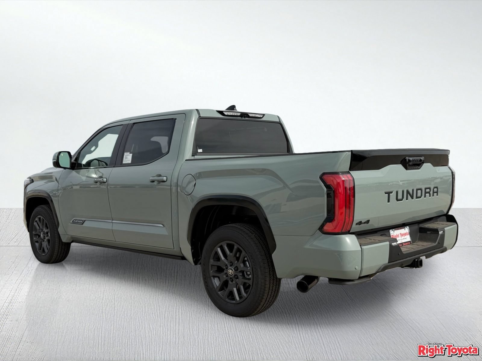 New 2026 Toyota Tundra Platinum AWD/4WD image 4