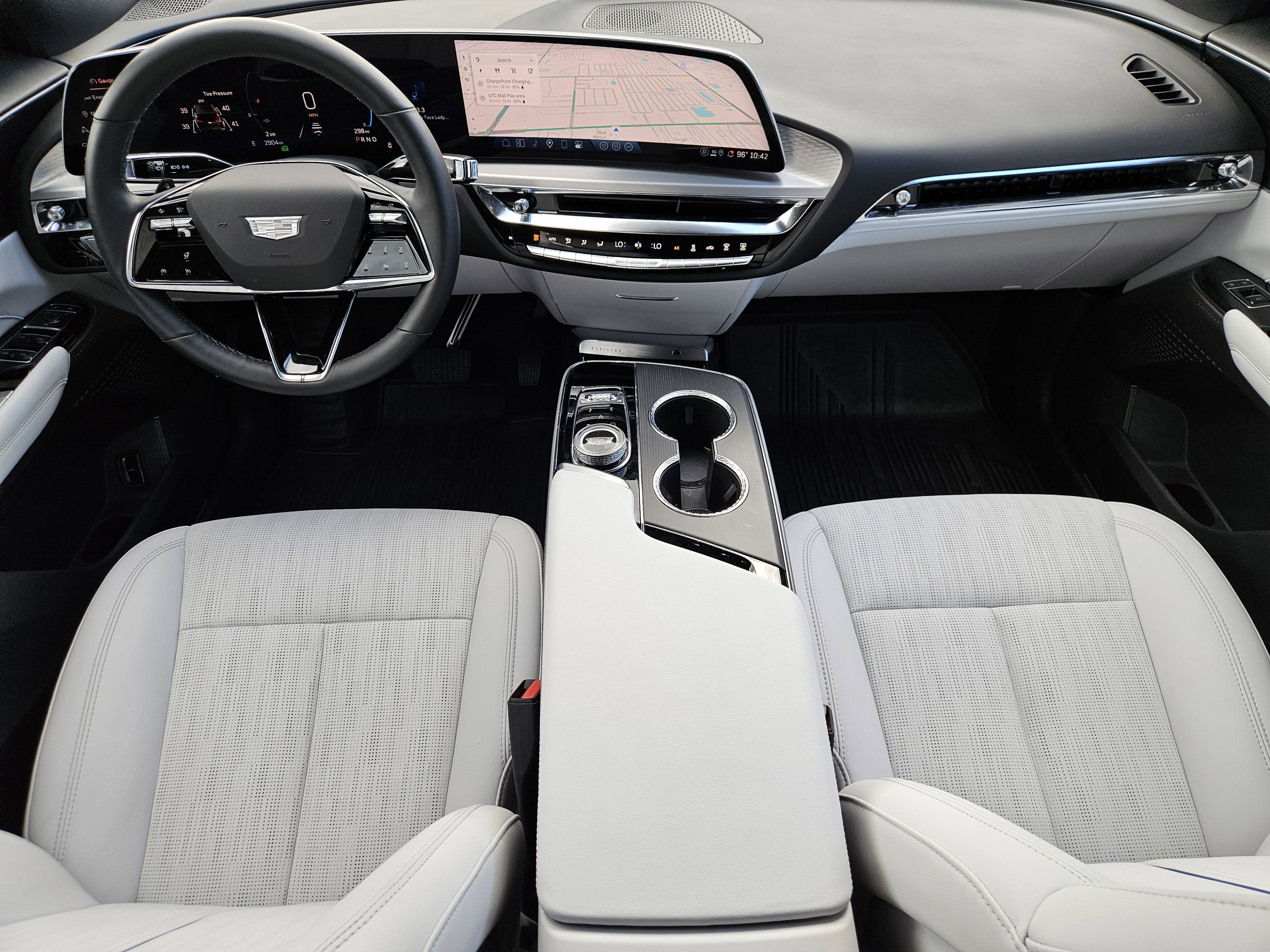 New 2025 Cadillac Lyriq Sport image 15