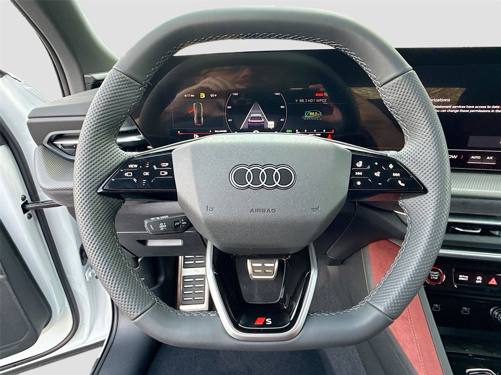 New 2025 Audi SQ5 Premium Plus image 11