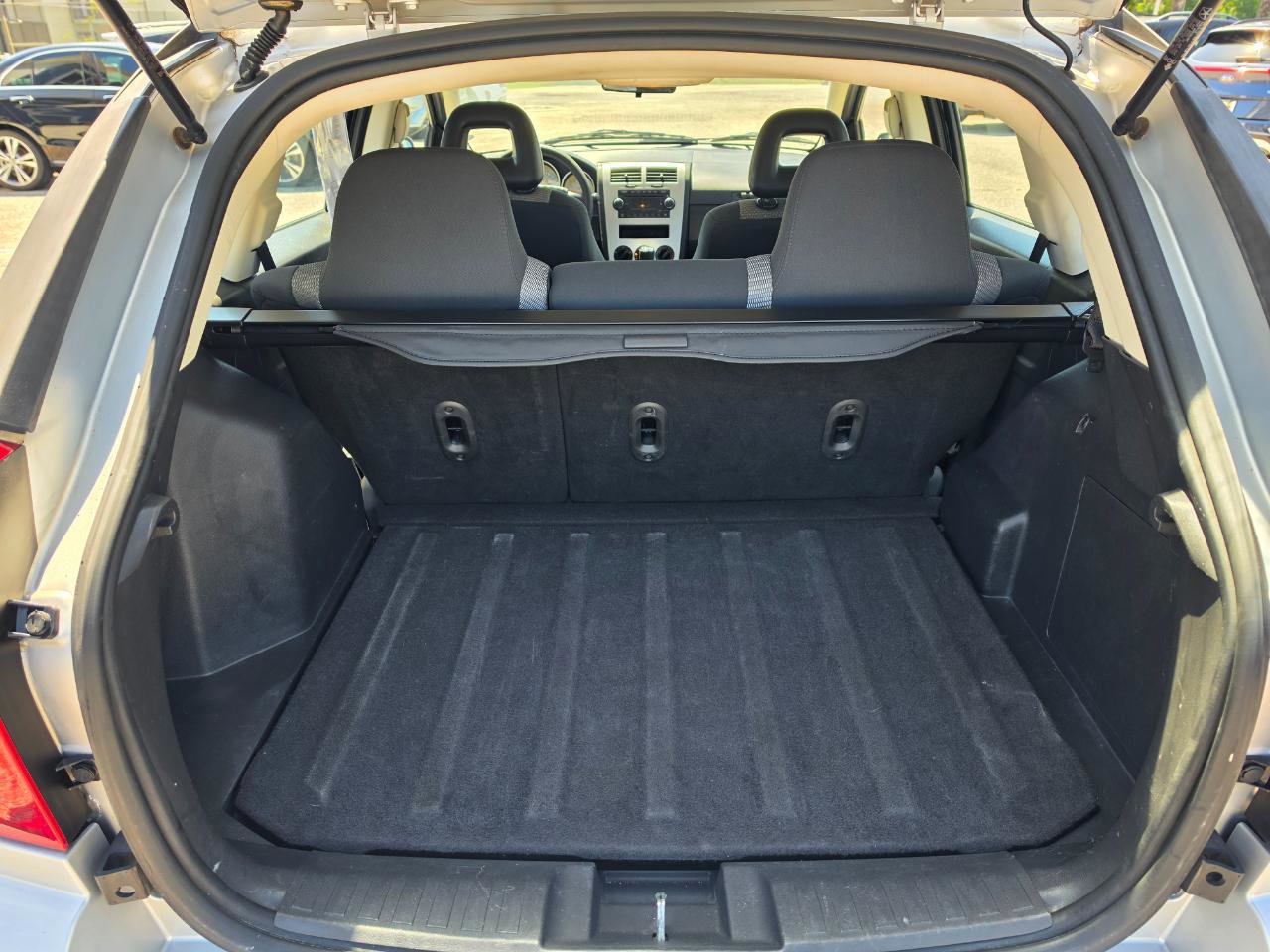 Used 2008 Dodge Caliber SXT FWD image 19