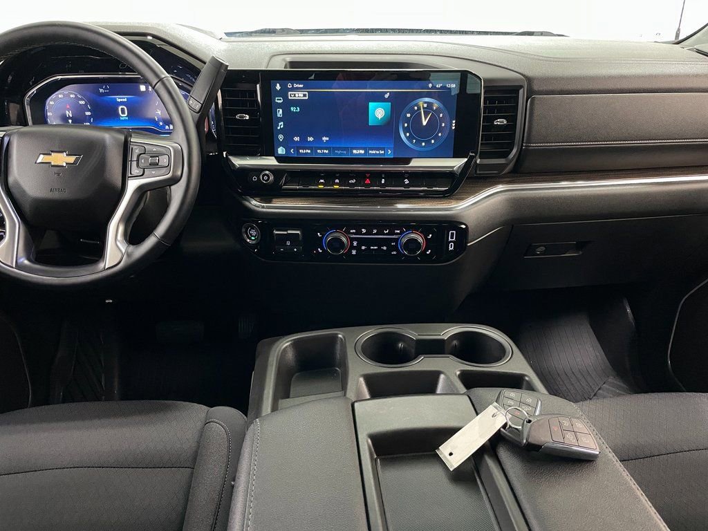 Certified 2023 Chevrolet Silverado 1500 LT image 2