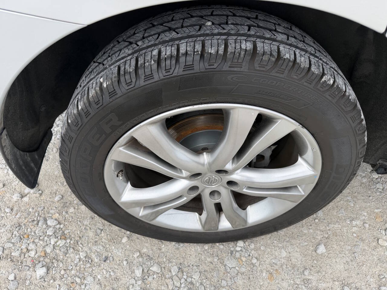 Used 2012 Nissan Murano LE AWD/4WD image 10