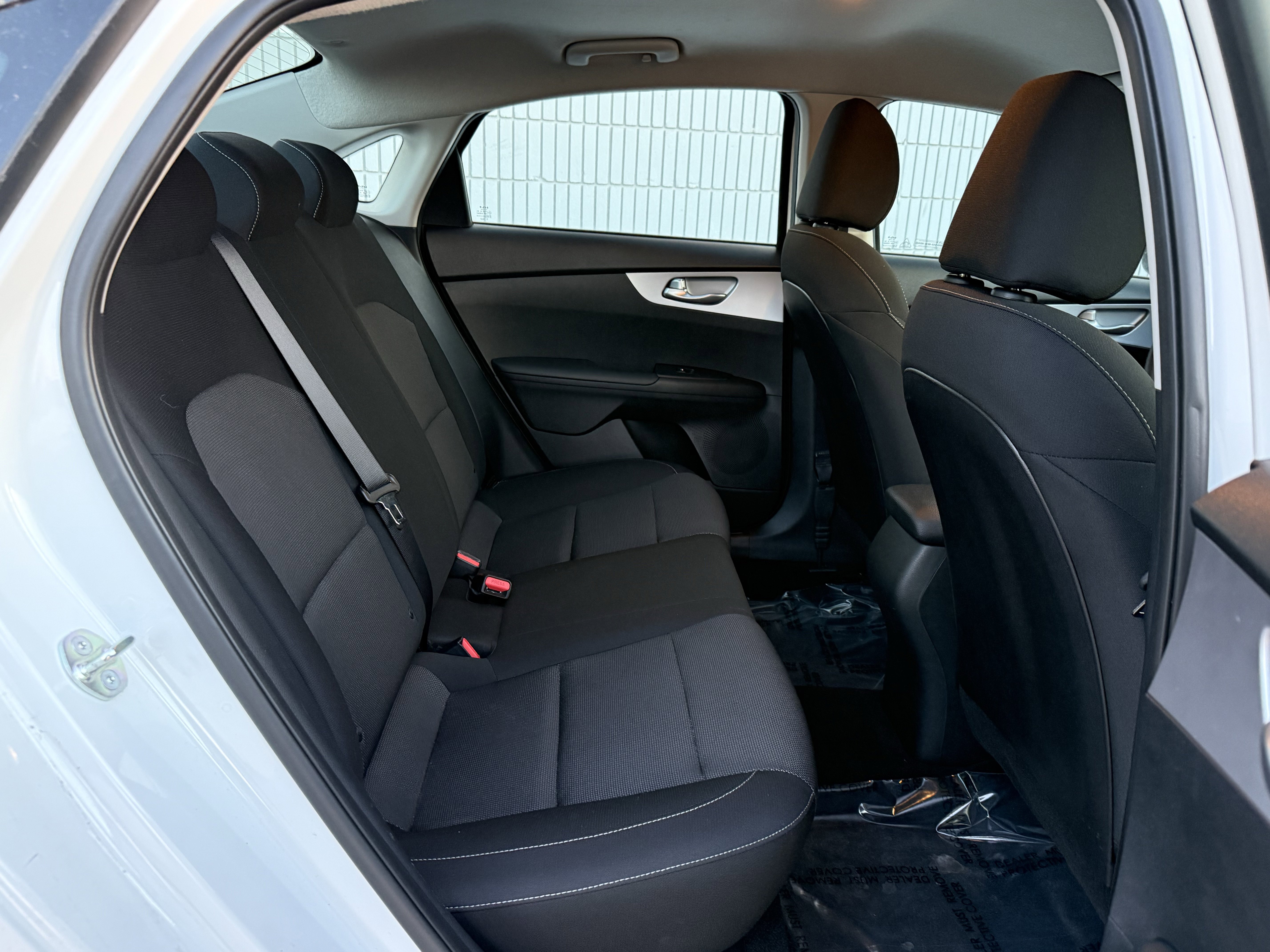 Used 2024 Kia Forte LXS image 6