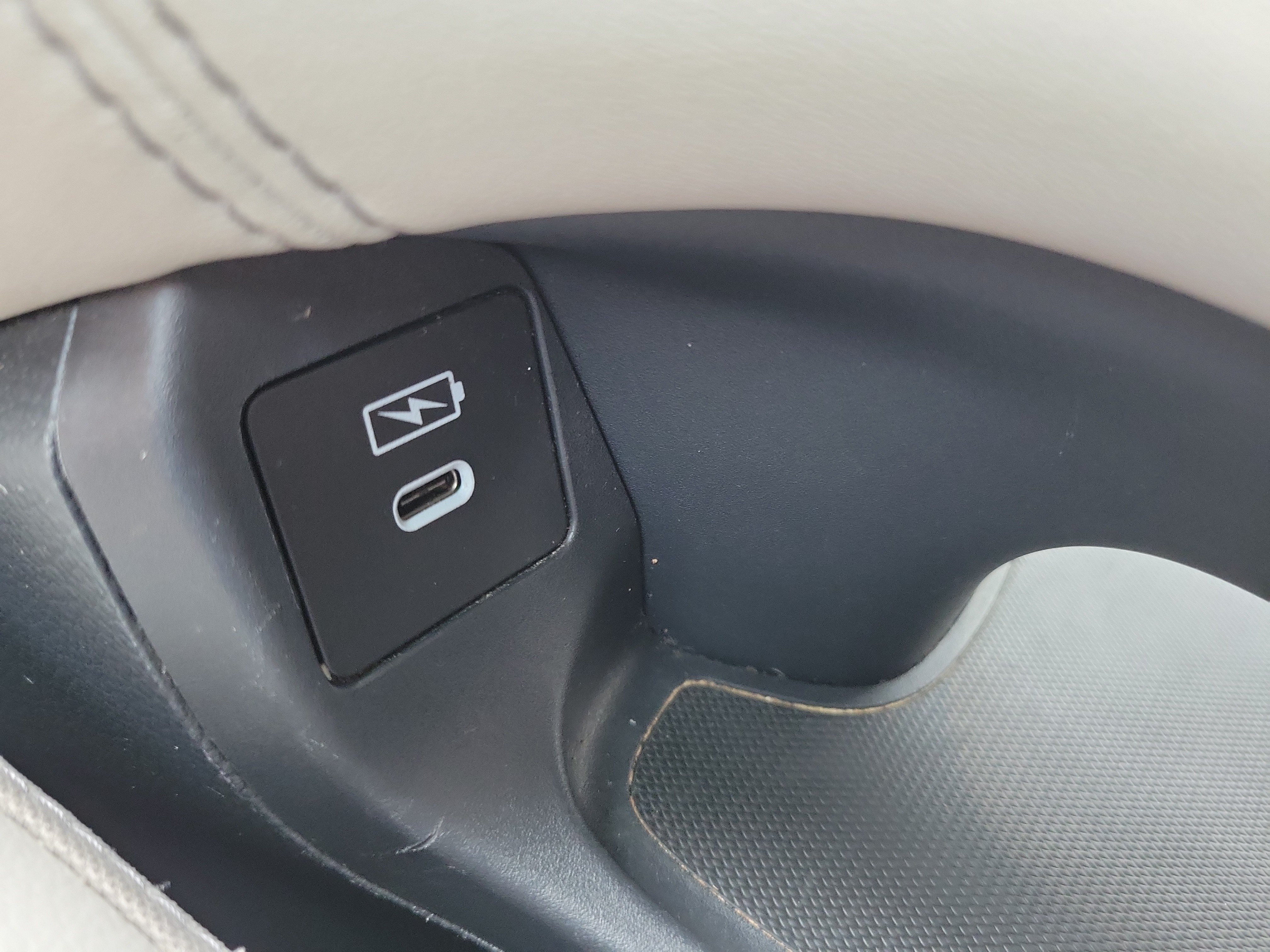 Used 2026 Honda HR-V EX-L image 31