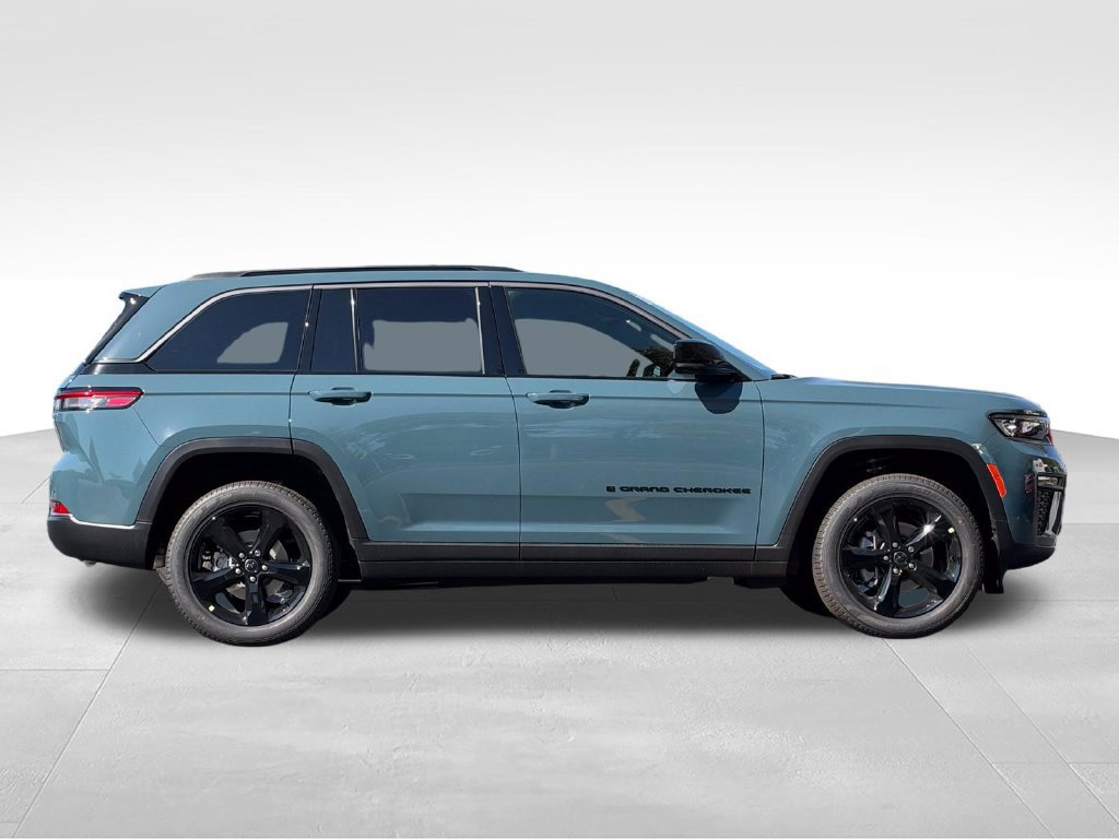 New 2027 Jeep Grand Cherokee Limited AWD/4WD image 8