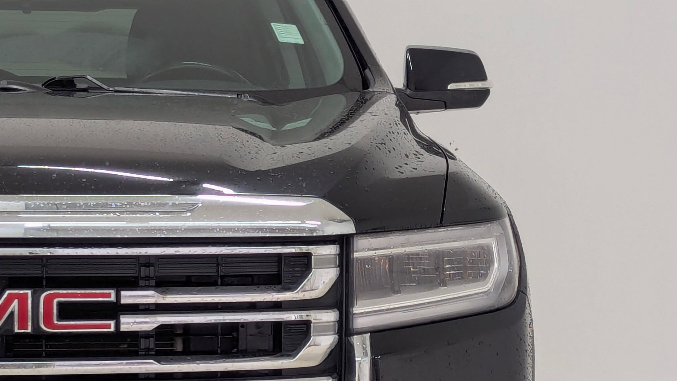 Used 2020 GMC Acadia SLE w/ Driver Convenience Package image 10