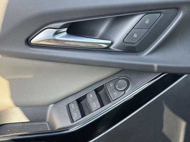 Certified 2025 Chevrolet Equinox LT w/ Convenience Package II image 17