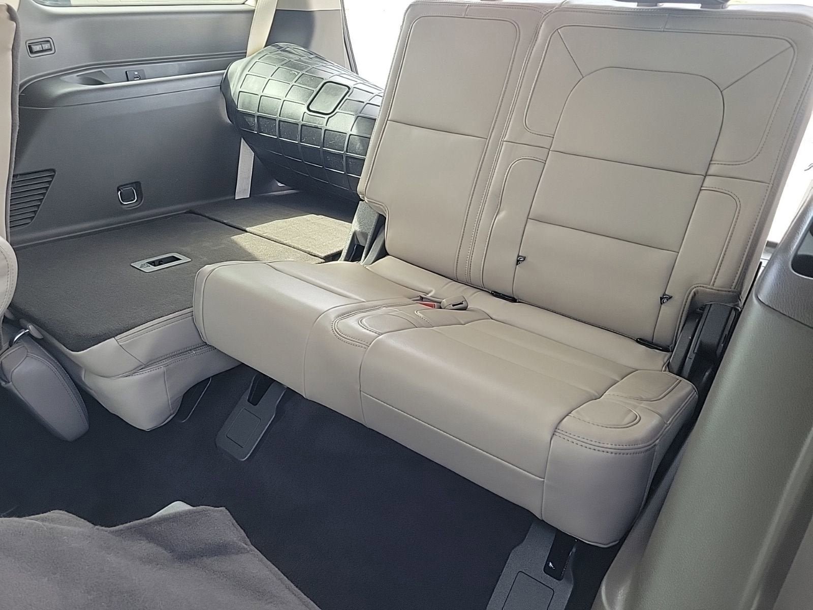 Used 2023 Lincoln Navigator Reserve image 14