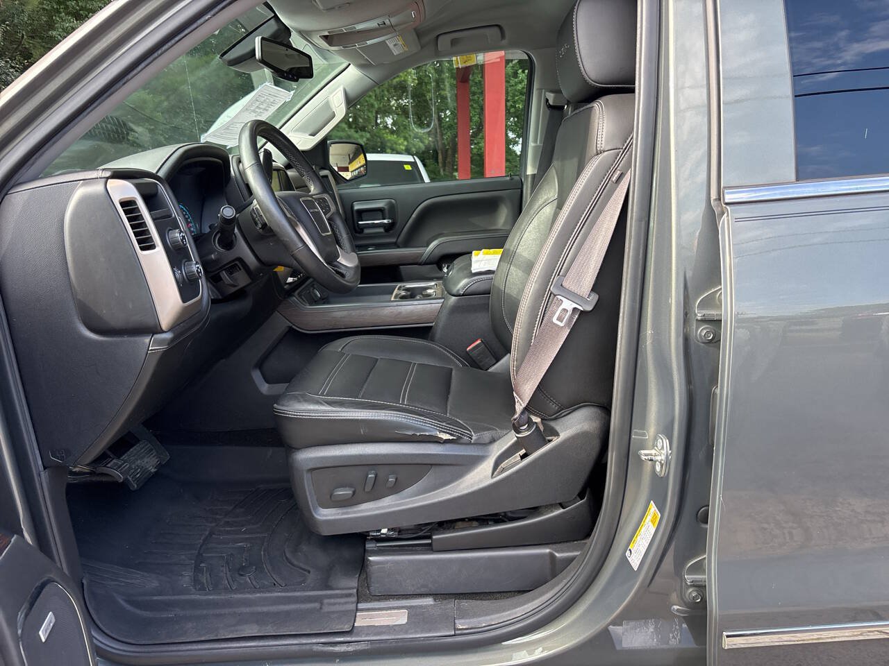 Used 2017 GMC Sierra 1500 Denali AWD/4WD image 10