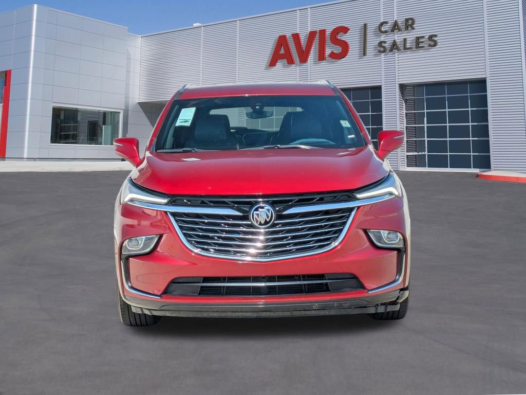 Used 2024 Buick Enclave Premium image 2