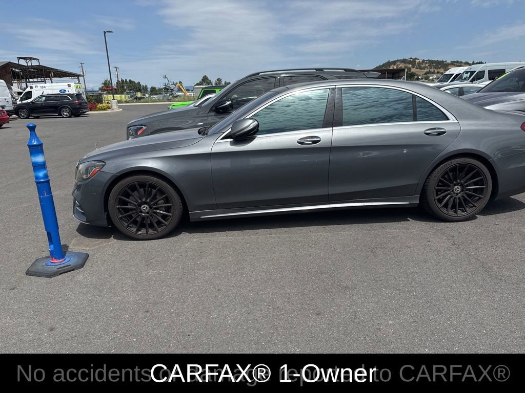Used 2019 Mercedes-Benz S 560 Sedan image 2