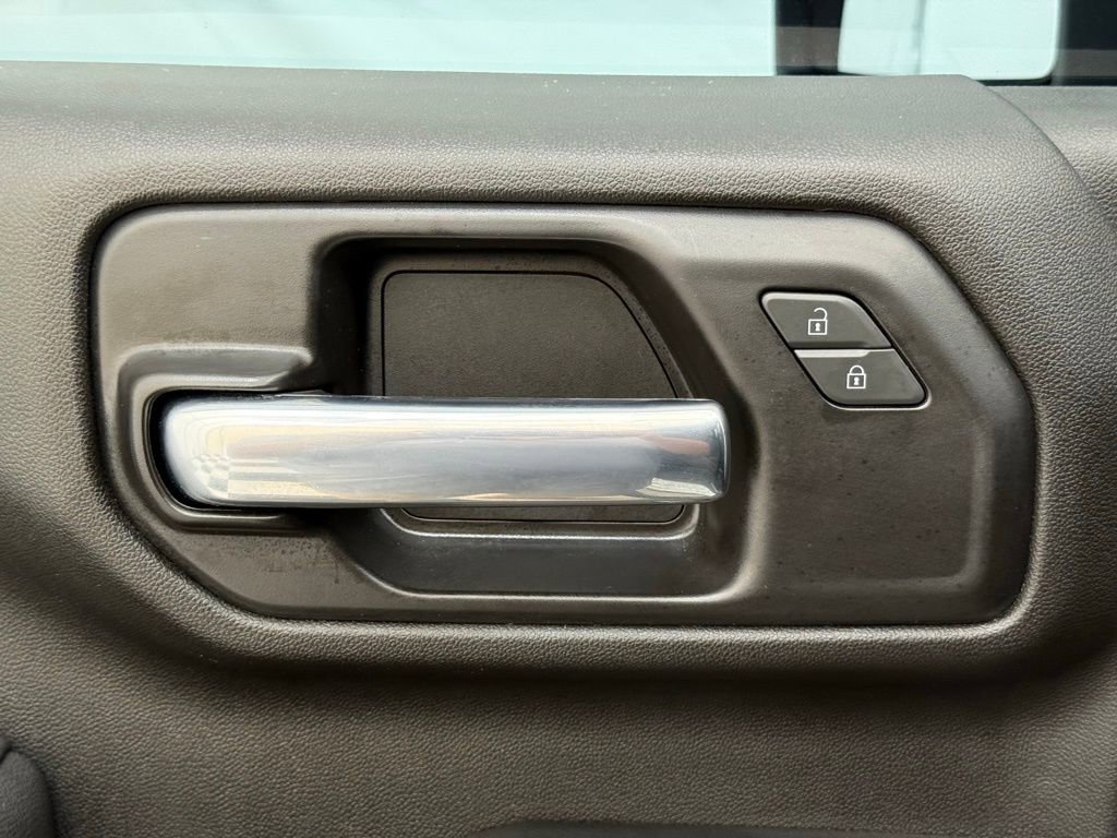 Used 2022 GMC Sierra 2500 SLE w/ SLE Convenience Package image 24