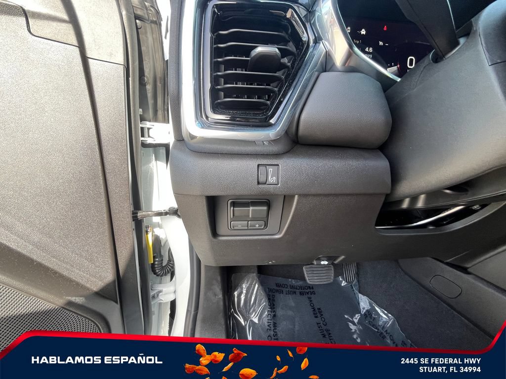 New 2026 GMC Canyon Elevation RWD image 24
