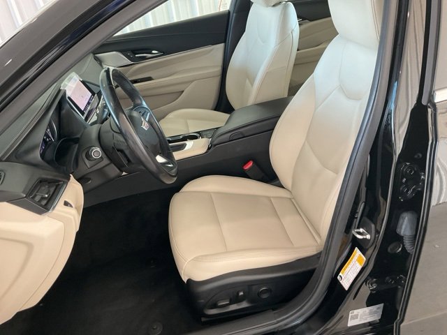 Used 2023 Cadillac CT4 Luxury w/ Sun And Sound Package image 4