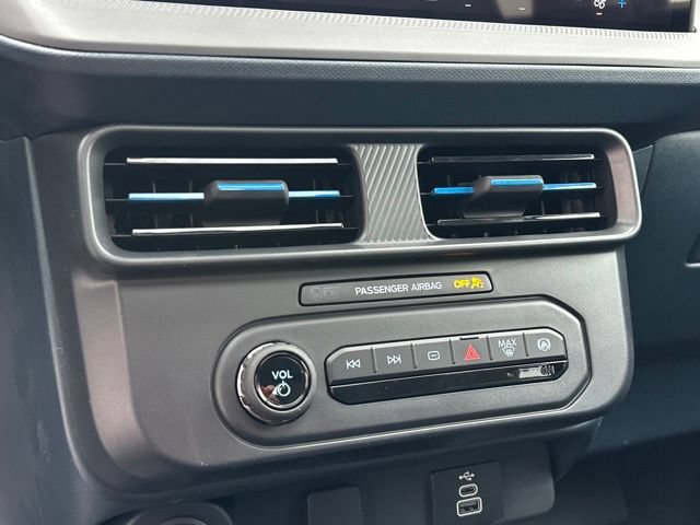New 2026 Ford Maverick Lobo AWD/4WD image 22
