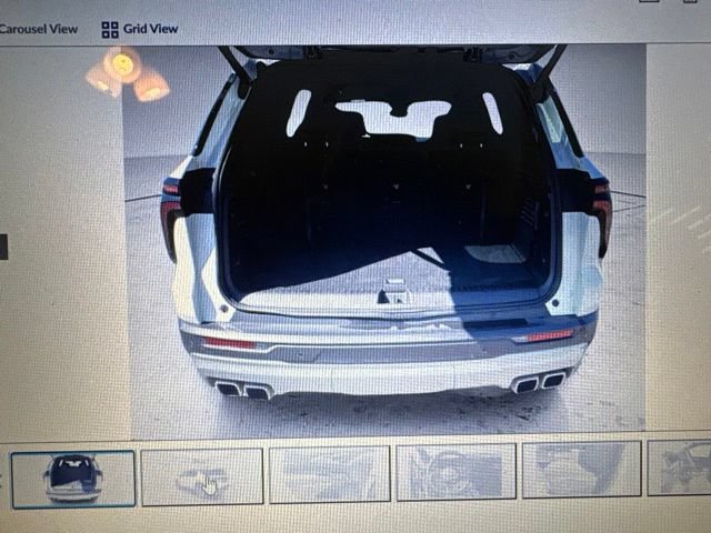 Used 2024 Chevrolet Traverse LT w/ LPO, Floor Liner Package FWD image 20