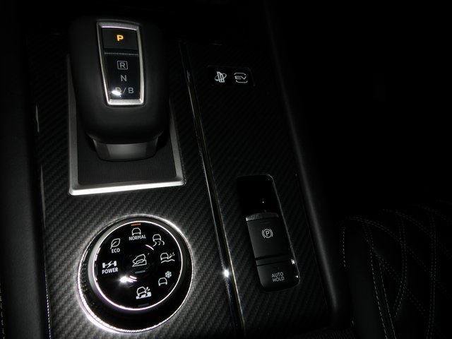 New 2025 Mitsubishi Outlander SEL image 24