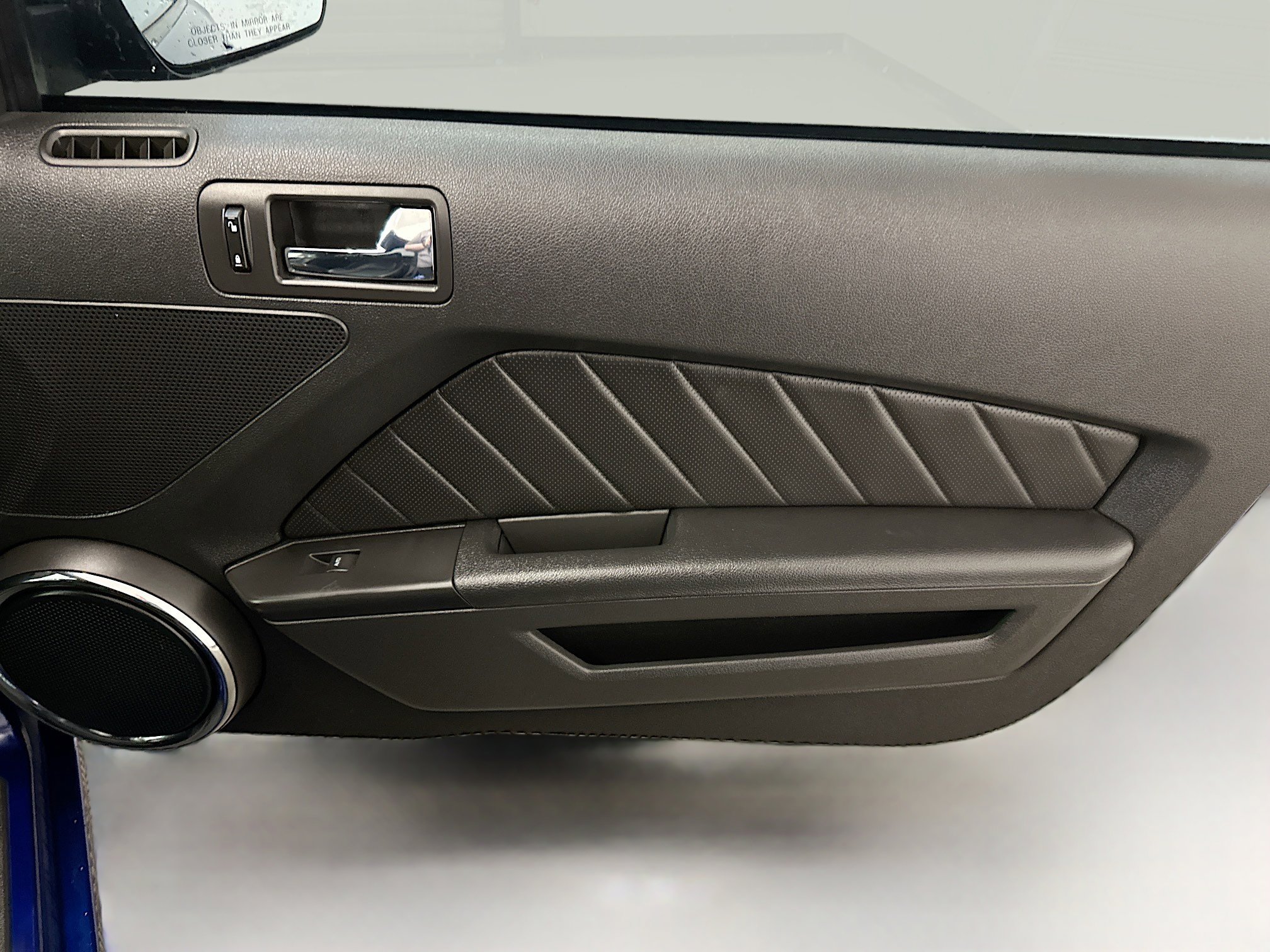 Used 2014 Ford Mustang Premium w/ V6 Performance Package image 29