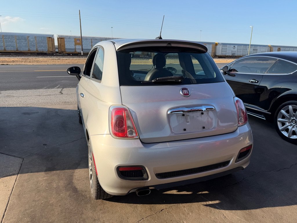 Used 2012 FIAT 500 Sport w/ Safety & Convenience Pkg FWD image 17