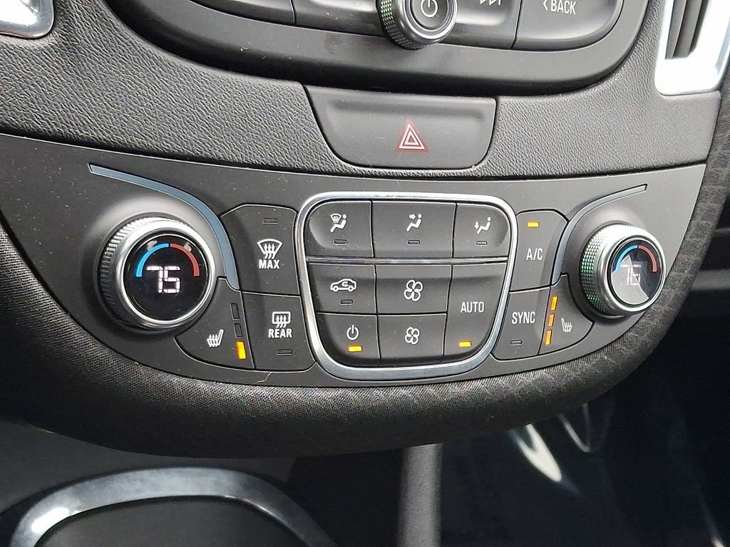 Used 2019 Chevrolet Malibu LT w/ Driver Confidence Package II FWD image 15