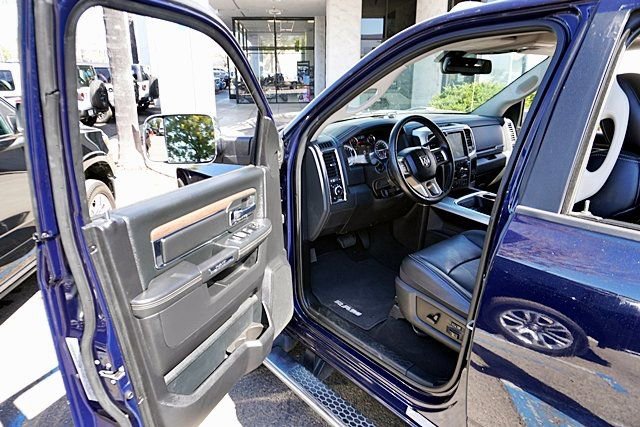 Used 2017 RAM 3500 Laramie w/ Convenience Group RWD image 41