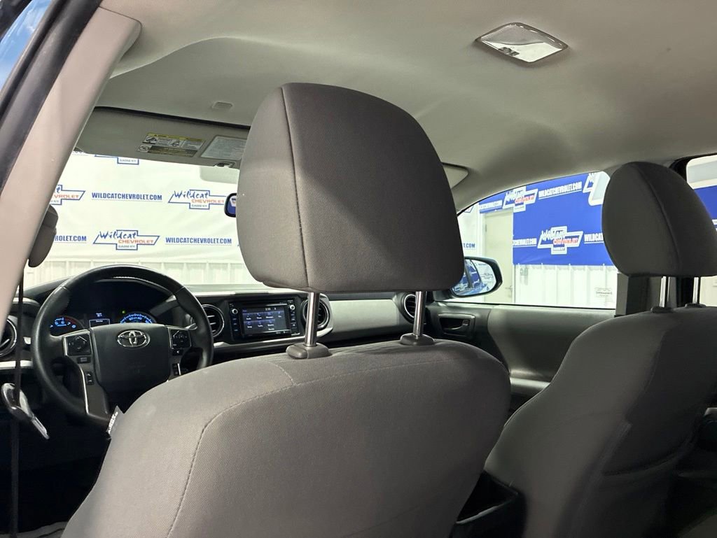 Used 2019 Toyota Tacoma SR5 AWD/4WD image 37
