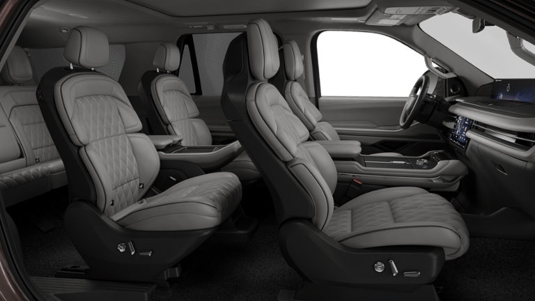 New 2027 Lincoln Navigator L Black Label AWD/4WD image 5