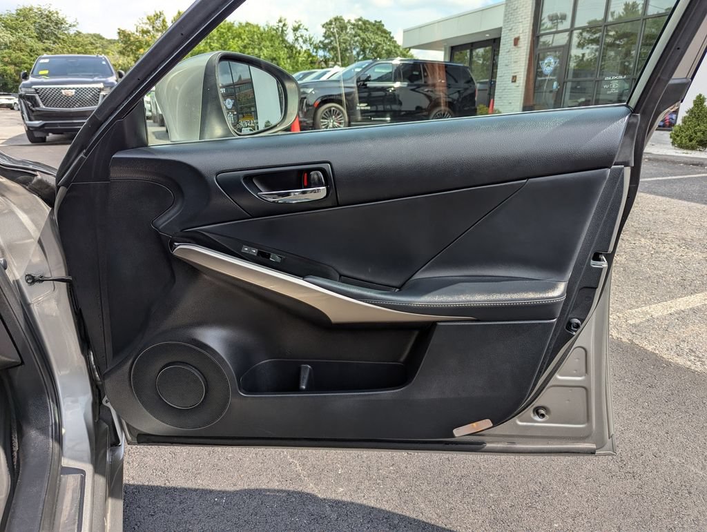 Used 2016 Lexus IS 300 AWD w/ Premium Package image 29