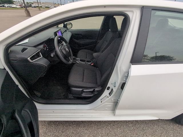 Certified 2025 Toyota Corolla LE FWD image 10