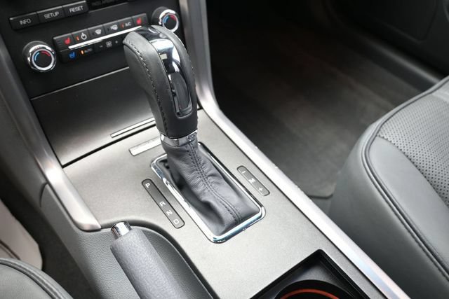 Used 2010 Lincoln MKZ FWD image 19