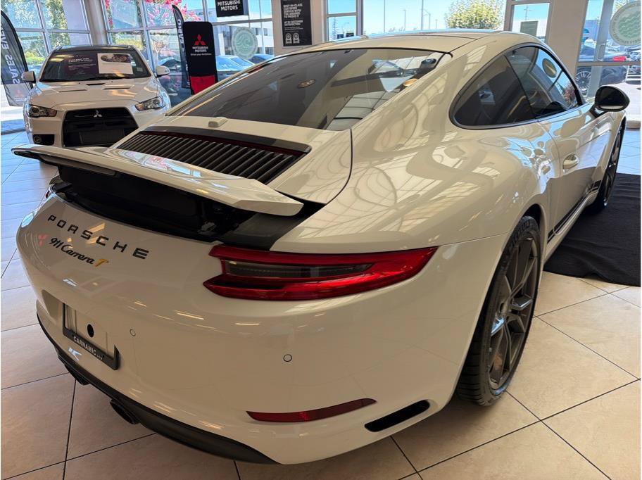 Used 2019 Porsche 911 Carrera T RWD image 5