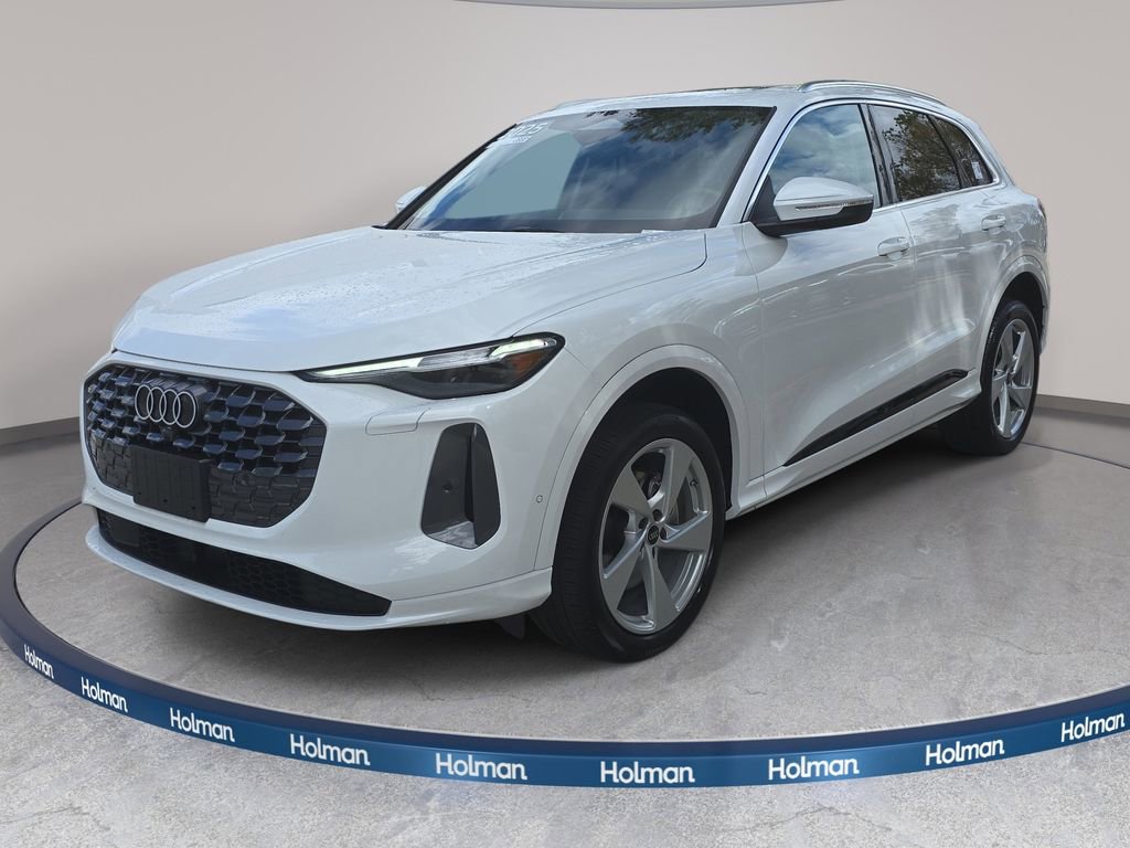 Certified 2025 Audi Q5 Premium Plus w/ Premium Plus image 1
