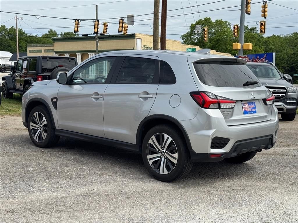 Used 2025 Mitsubishi Outlander Sport ES AWD/4WD image 5