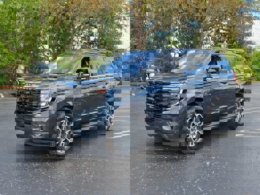 Certified 2025 Ford Expedition Active AWD/4WD image 10