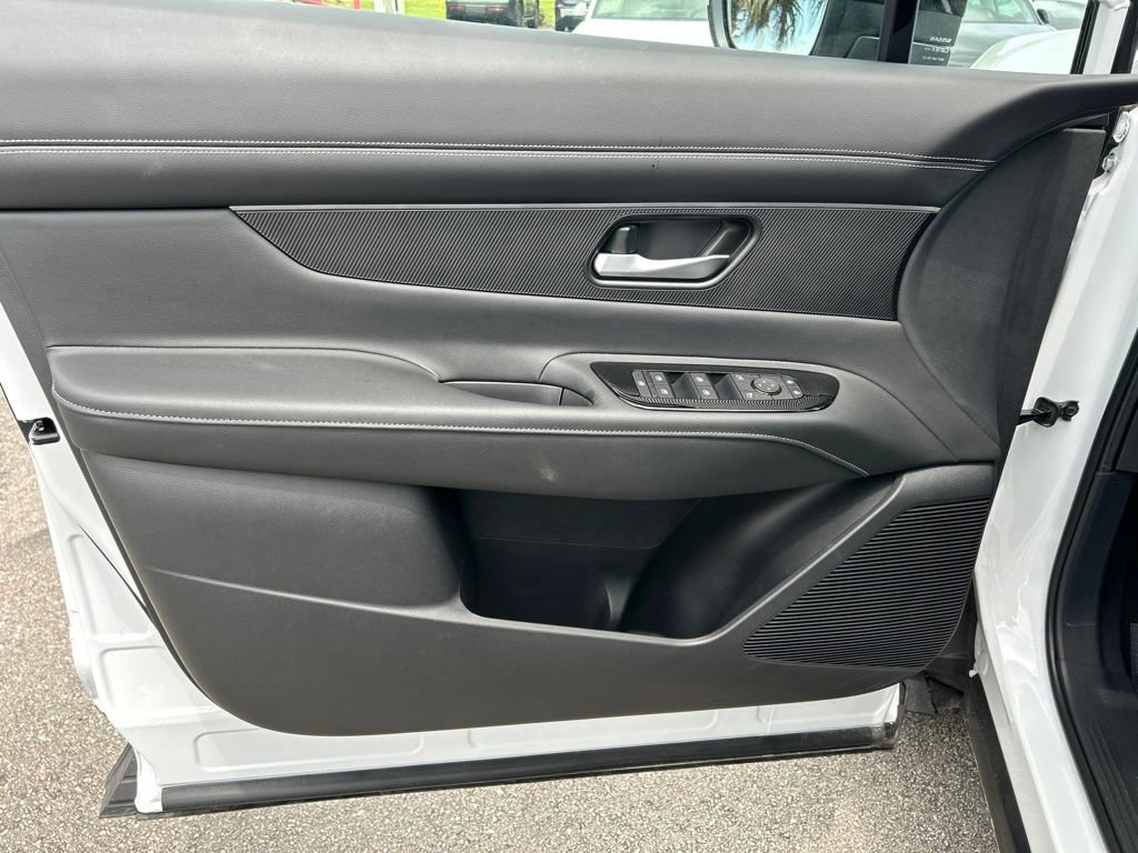 Certified 2026 Nissan Murano SV AWD/4WD image 19