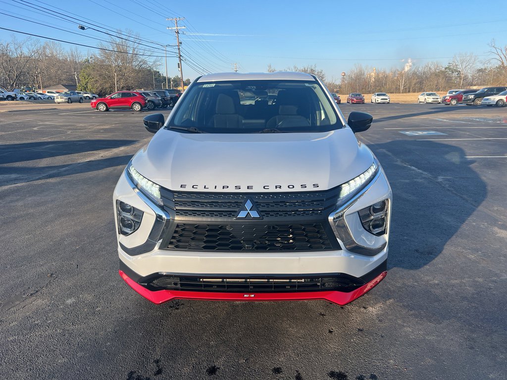 Used 2023 Mitsubishi Eclipse Cross LE AWD/4WD image 3