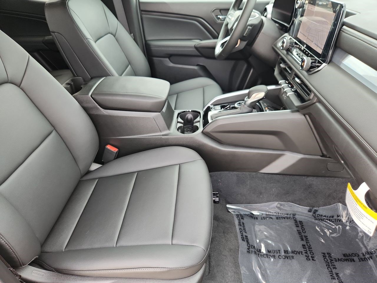 New 2025 Chevrolet Colorado LT w/ LT Convenience Package image 32