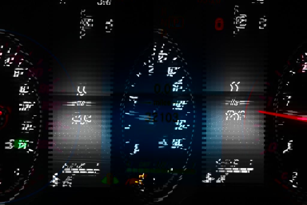 Used 2023 Mercedes-Benz Sprinter 4500 w/ Acoustic Package image 13