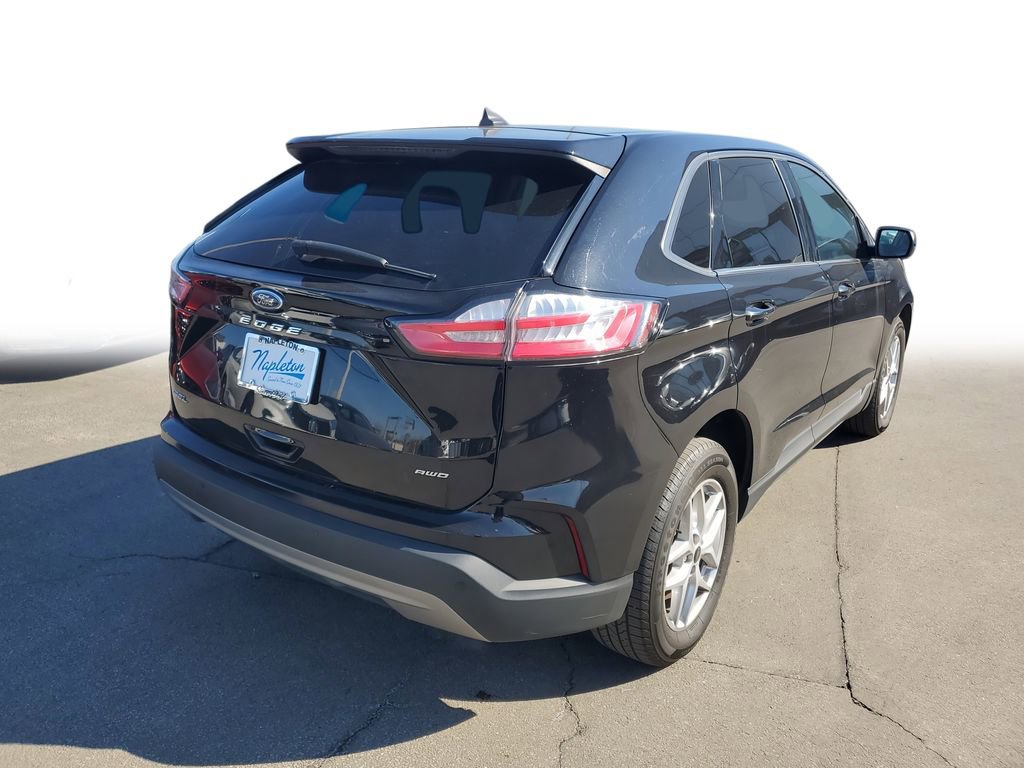 Used 2023 Ford Edge SEL image 6
