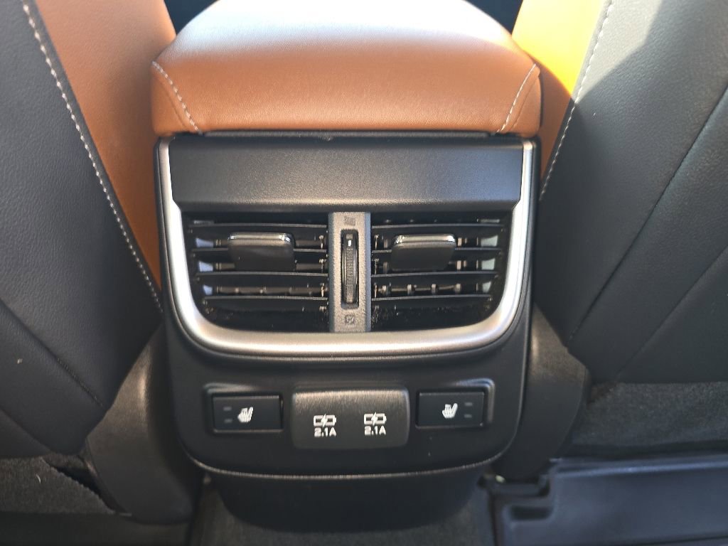 Used 2022 Subaru Outback Touring XT AWD/4WD image 34