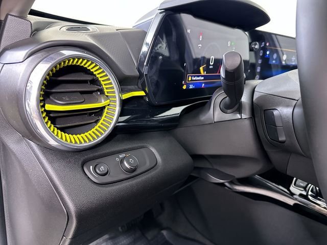 New 2026 Chevrolet Trax ACTIV FWD image 18